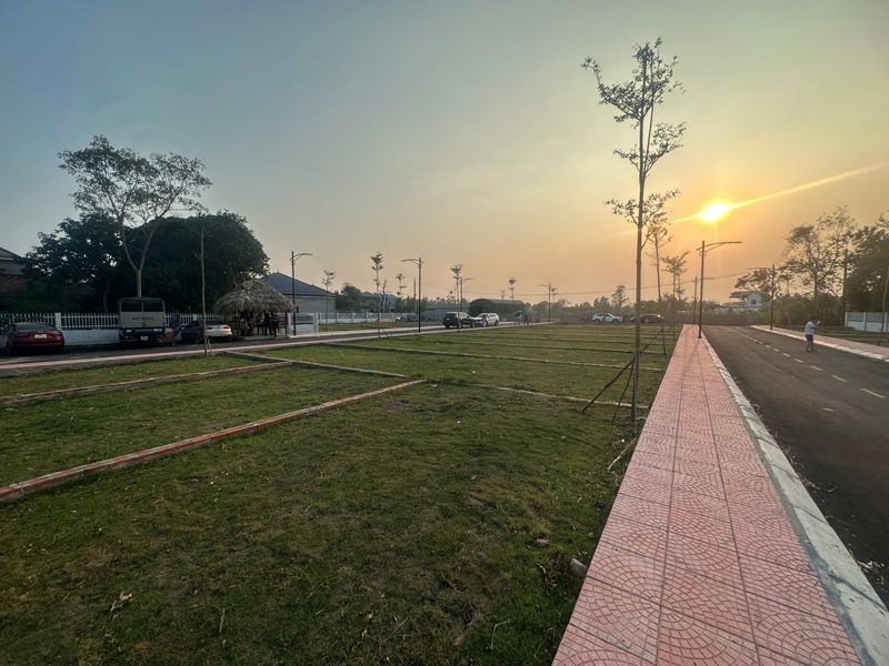 Đất sổ đỏ Hà Nội, sát VĐ4, nằm trong khu dân cư hạ tầng đẹp. Giá chỉ từ 1,5 tỷ