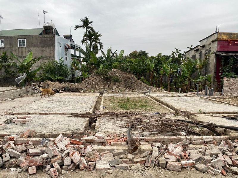 Chính chủ cần bán gấp nhà đất vị trí đẹp tại Tổ 4 Thôn Nam Tân, phường Nam Khê, TP. Uông Bí, Quảng Ninh
