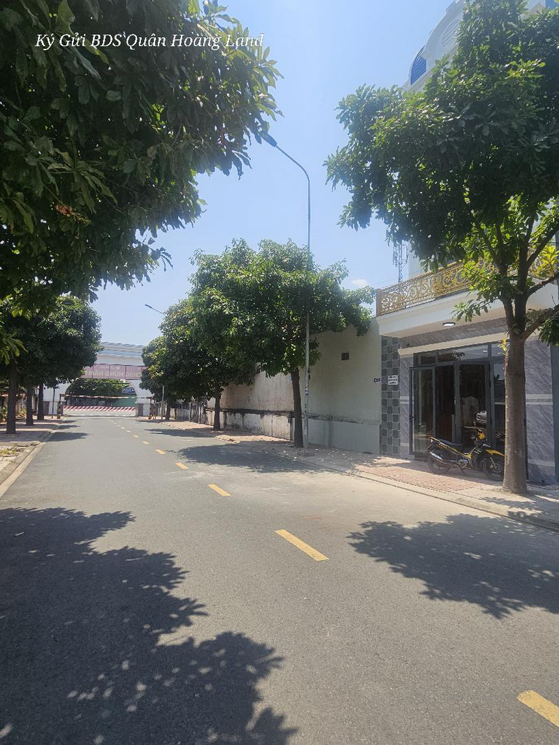 Bán Căn Nhà 1 trệt 2 lầu Gần Vincom 550 Đường số 1, Phường Dĩ An, Dĩ An, Bình Dương — ảnh 2