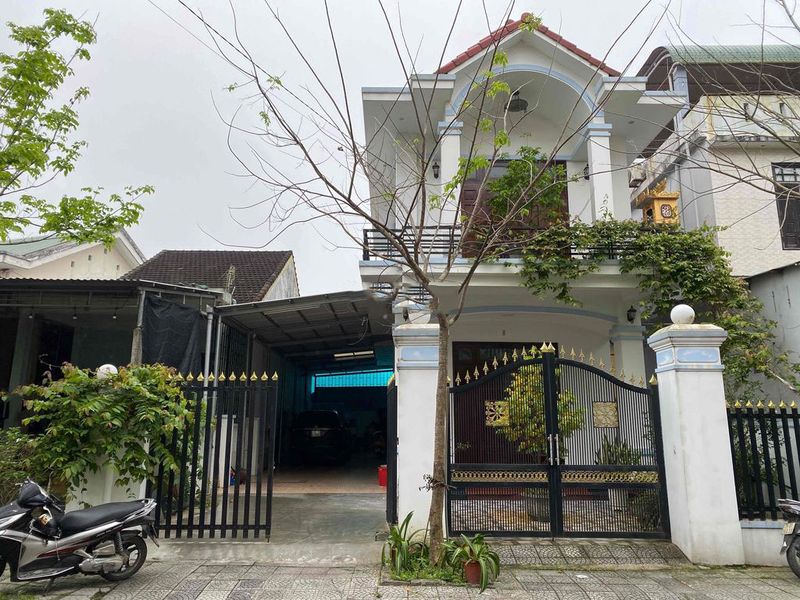 Bán Nhà 2 tầng 210m2 mặt tiền Lê Đình Dương sau lưng chợ Tứ Hạ, Lê Đình Dương, Phường Tứ Hạ, Thị xã Hương Trà, Thừa Thiên Huế
