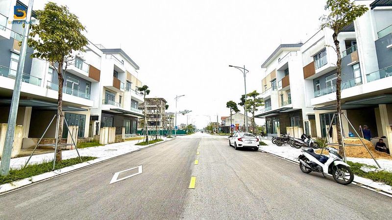 Bán nhà 3 tầng Đường Hoàng Quốc Việt, Phường An Đông, Thành phố Huế, Thừa Thiên Huế — ảnh 2