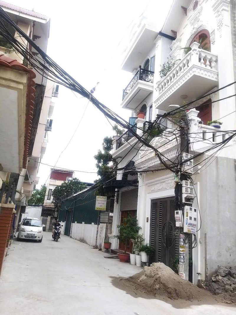 Bán Nhà đẹp, mặt ngõ to