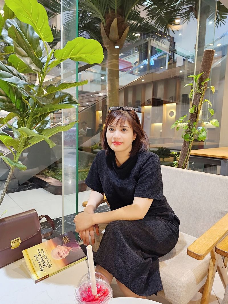 nguyễn Hạnh