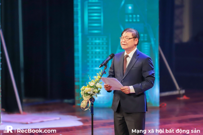 Chủ tịch Li&ecirc;n hiệp c&aacute;c Hội khoa học v&agrave; Kỹ thuật Việt Nam, TSKH Phan Xu&acirc;n Dũng ph&aacute;t biểu tại Chương tr&igrave;nh.