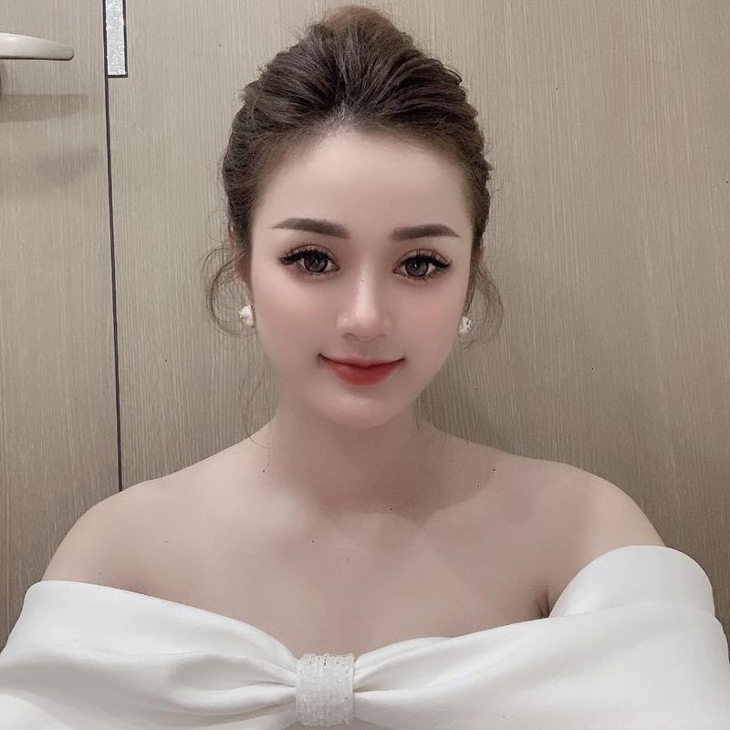 Phạm Linh
