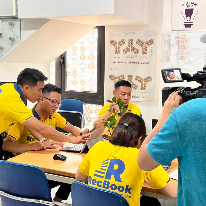 TRUYỀN HÌNH HẢI PHÒNG GHI HÌNH PHÓNG SỰ TẠI RECBOOK