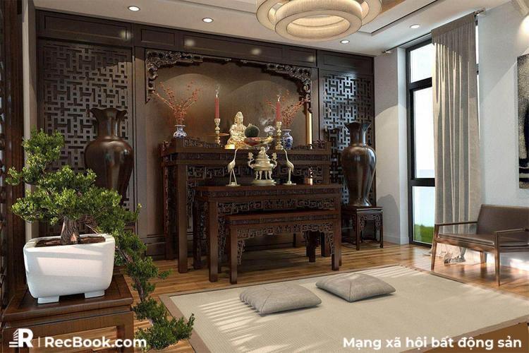Muốn tạo ra vượng kh&iacute;, gia chủ cần đặt b&agrave;n thờ ở hướng tốt