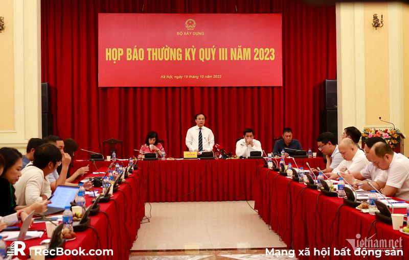 Bộ Xây dựng: 'Bất động sản nhiều tín hiệu tích cực, phục hồi tốt'