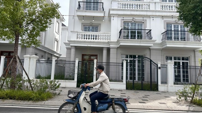 Kinh tế Đầu tư Tài chính - Chứng khoán Doanh nghiệp Thị trường