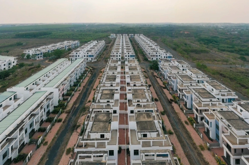 Cuộc đua không cân sức trên thị trường bất động sản