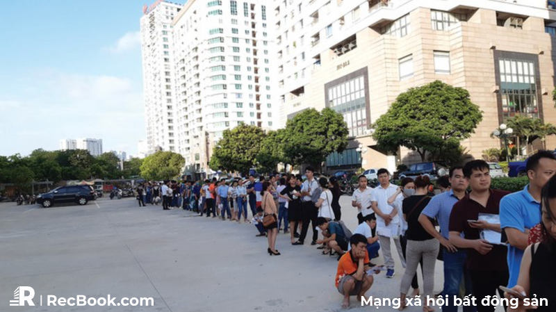 Giải phóng nguồn cung cho NOXH, Nhà nước có thể đặt hàng doanh nghiệp xây rồi bán?