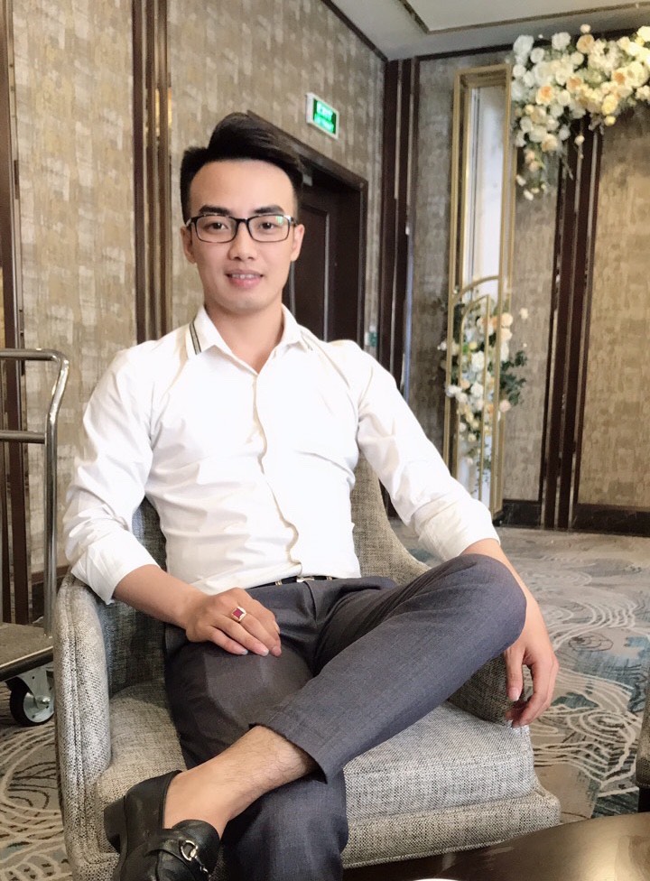 Nguyễn  Tuấn