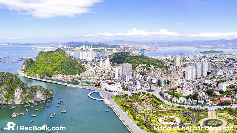 Những địa phương thu hút FDI lớn nhất 11 tháng: Quảng Ninh tiếp tục là "quán quân", thứ hạng còn lại trong top 5 thay đổi ra sao?