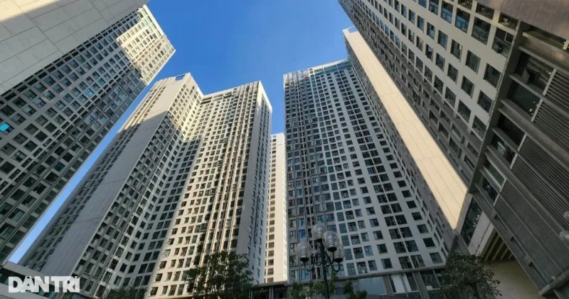 Chung cư tăng giá sốc, có nên mua căn hộ chưa có sổ hồng?