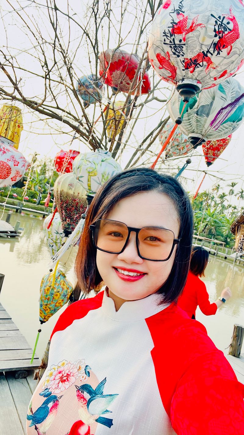 Cẩm Tú RLXR