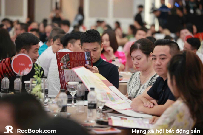 Doanh nghiệp bất động sản rục rịch tuyển môi giới trở lại