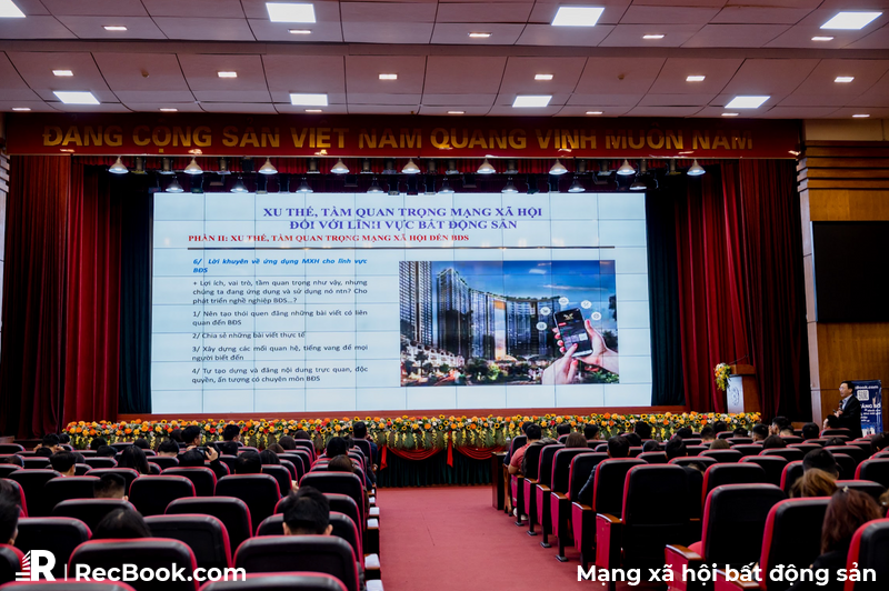 Ra mắt app "Mạng xã hội bất động sản RecBook"