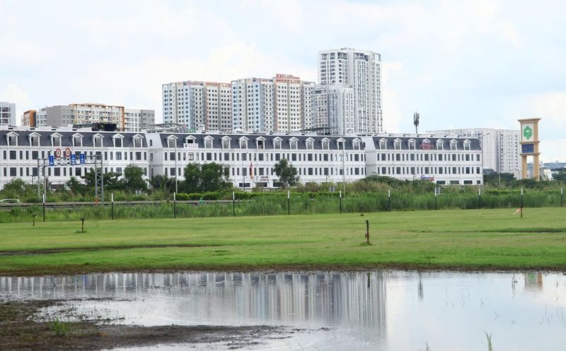 Trường Đại học Kinh tế Quốc dân nêu 7 kiến nghị phát triển thị trường bất động sản
