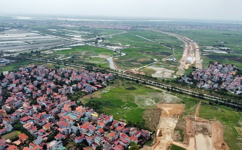 Chuyên gia: Thị trường bất động sản cuối năm khó sốt, giá bán sẽ giảm