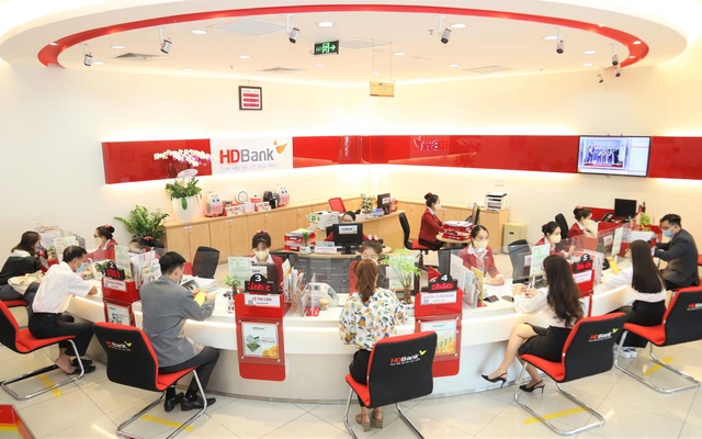 Chuyên gia quốc tế dự báo lợi nhuận HDBank năm 2025 vượt 23.000 tỷ đồng