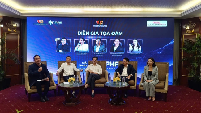 Chặn "lùa gà" bất động sản ngay từ gốc