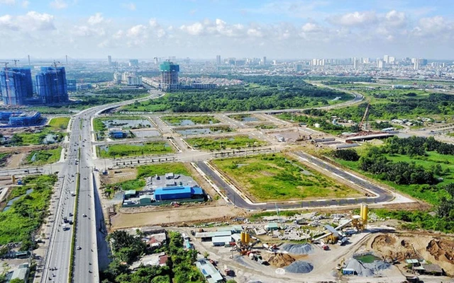Luật Đất đai 2024 quy định trường hợp hộ gia đình, cá nhân sử dụng đất vi phạm trước ngày 1/7/2014 được xem xét cấp sổ đỏ