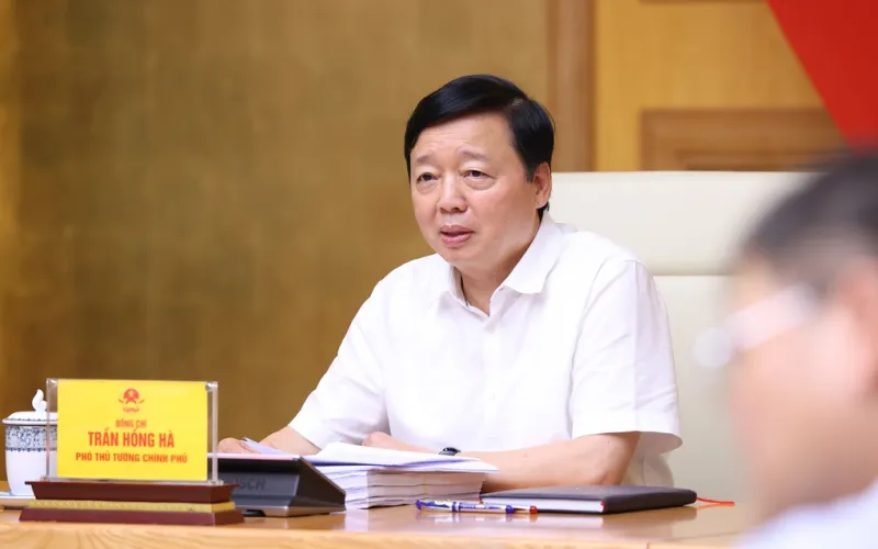 Phó Thủ tướng yêu cầu khắc phục triệt để bất cập trong phát triển nhà ở