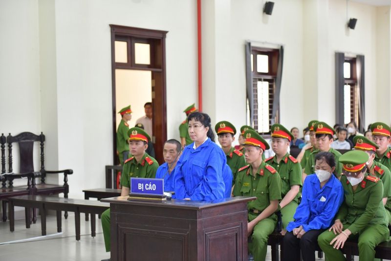 Gần 1.000 người 'sập bẫy' chủ doanh nghiệp bất động sản học hết lớp 3