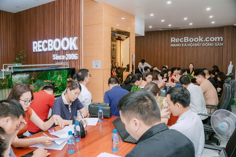 ĐÀO TẠO HỆ THỐNG RECBOOK: QUY CHUẨN HOÀN THIỆN HỒ SƠ ĐĂNG KÝ NHÀ Ở XÃ HỘI